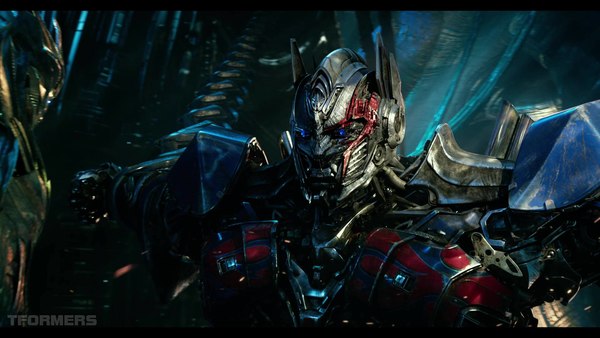 Transformers The Last Knight Theatrical Trailer HD Screenshot Gallery 088 (88 of 788)